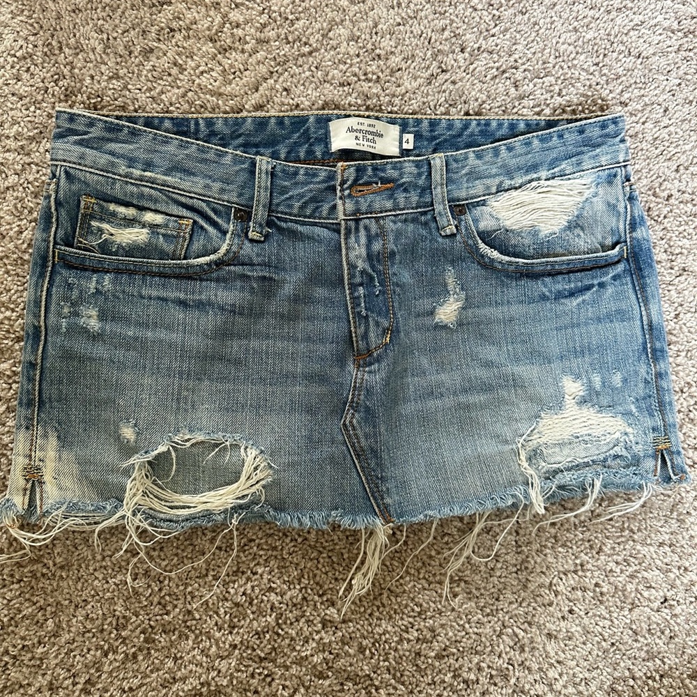 Abercrombie and Fitch vintage mini skirt